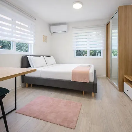 Apartman Tiny Rose *